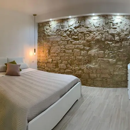 La Pelliccia Apartmán Bari